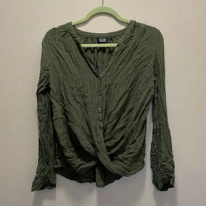 A.N.A Olive Green Button Down‎ Size Small